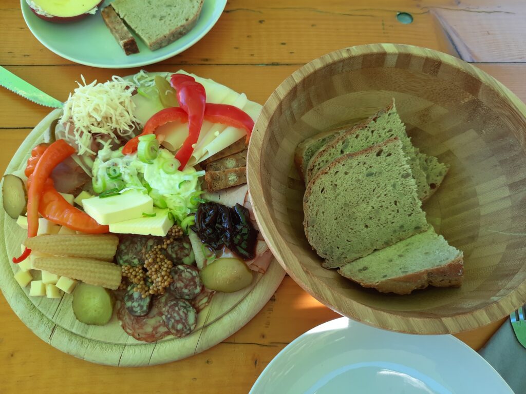 Graukoghel Alm Brettljausen